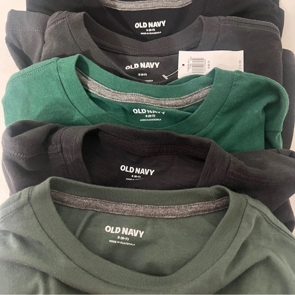Old Navy Boys Small Bundle of (5) Graphic Tees Short & Long Sleeves NWT/EUC